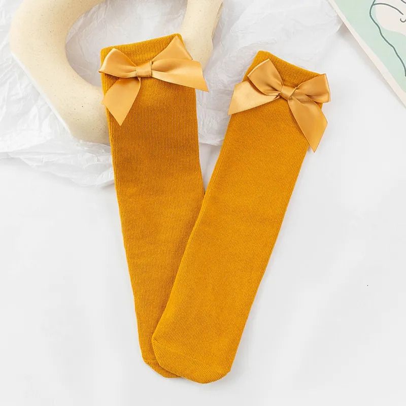 orange bow socks