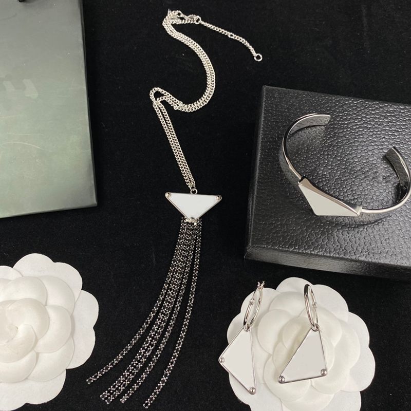Necklace+Bracelet+Ear Studs(with box)