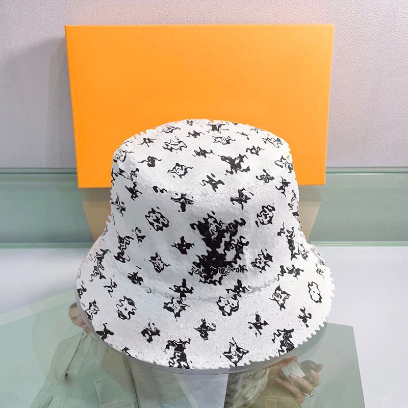 White bucket hat