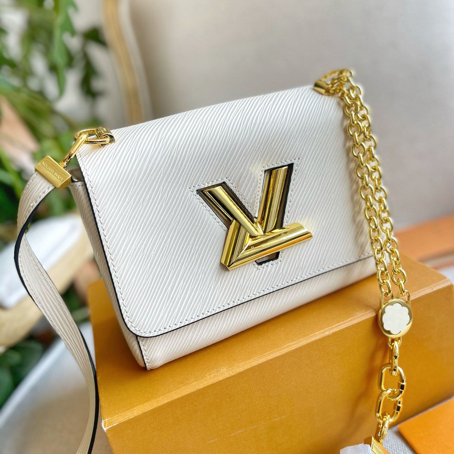 Louis Vuitton Game On Coeur M57456– TC