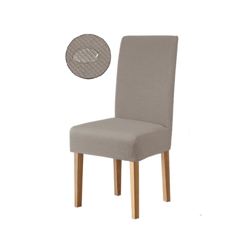 Couverture de chaise brune grisâtre