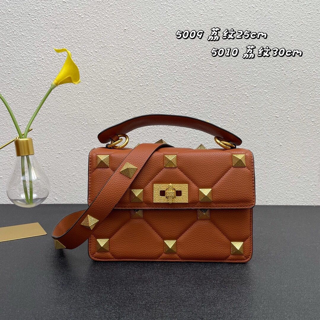 Brown 25*16*10 cm