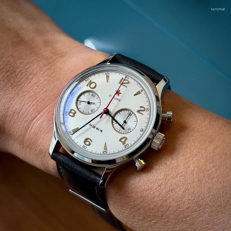 chronograph watch 1