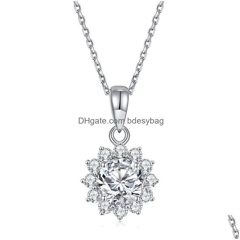 2 carats (8 mm) 45 cm d'or blanc plaqu￩