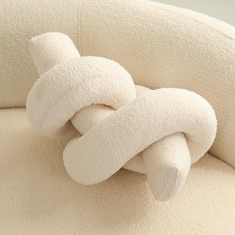 Knotted pillow50x28