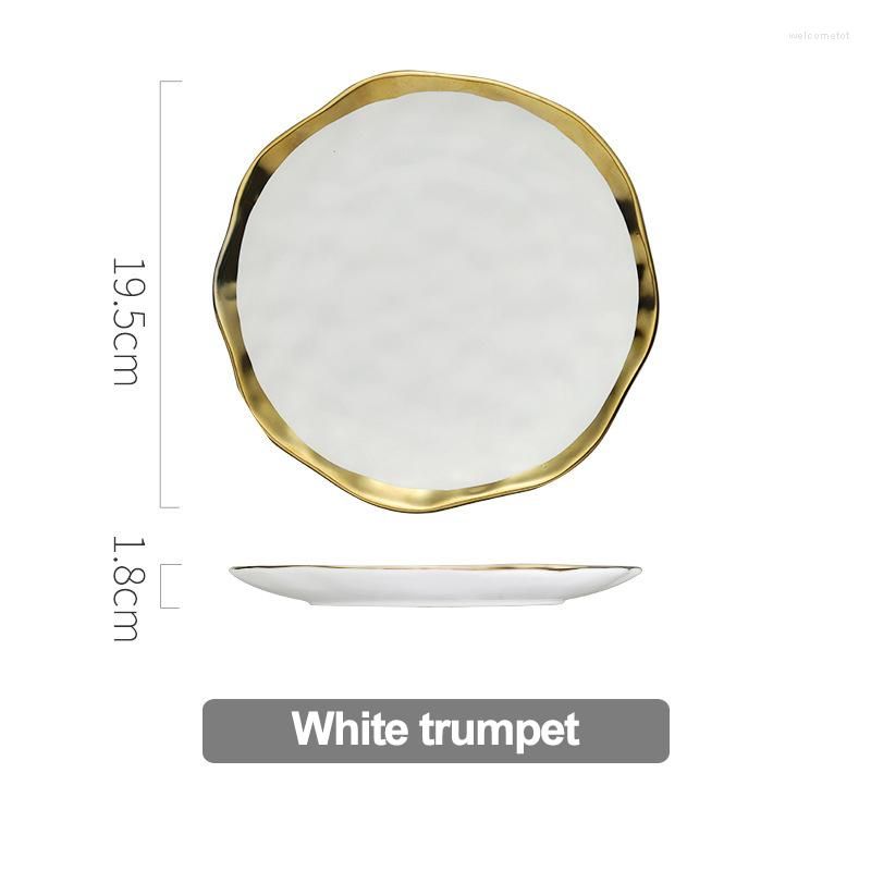 White trumpet