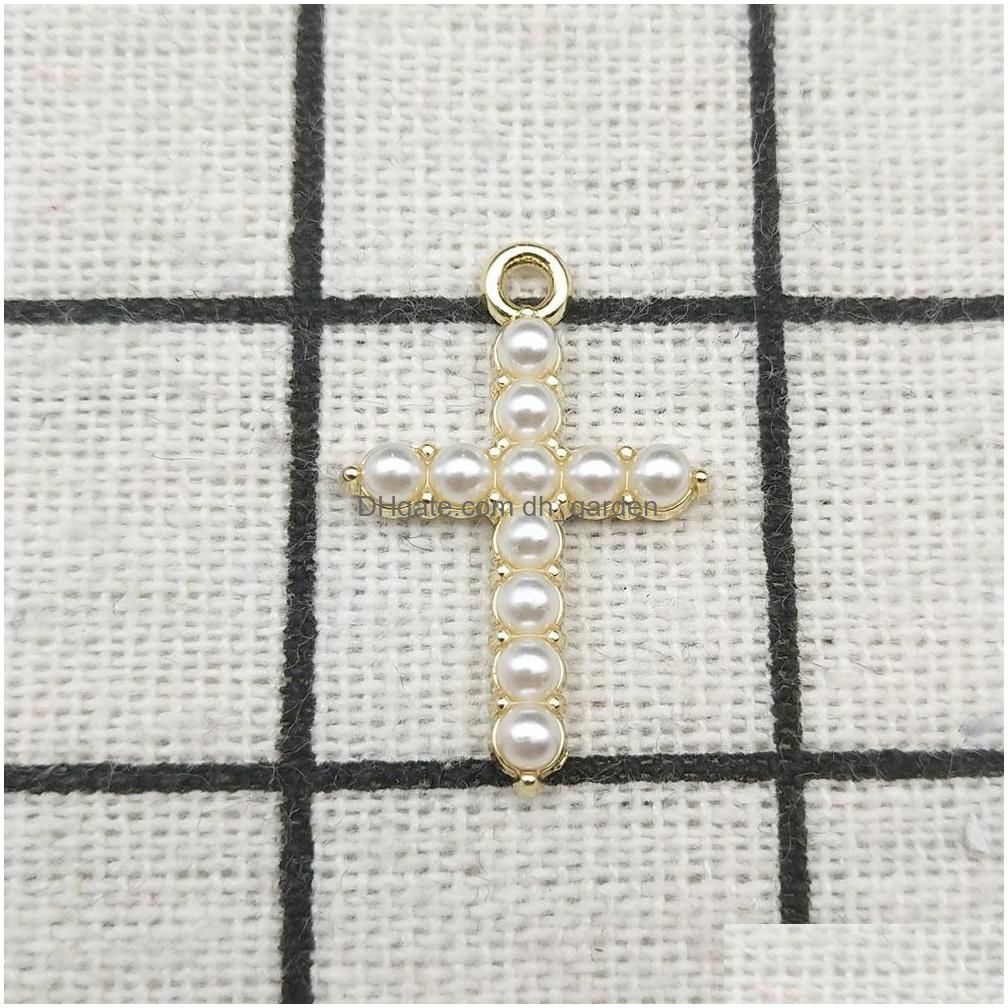 1 -pearl croix