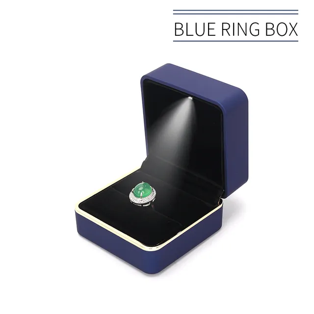 Bague boîte bleue