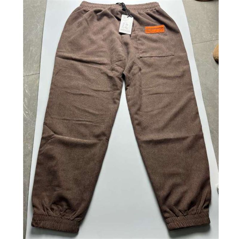 pantaloni da caffè primaverile