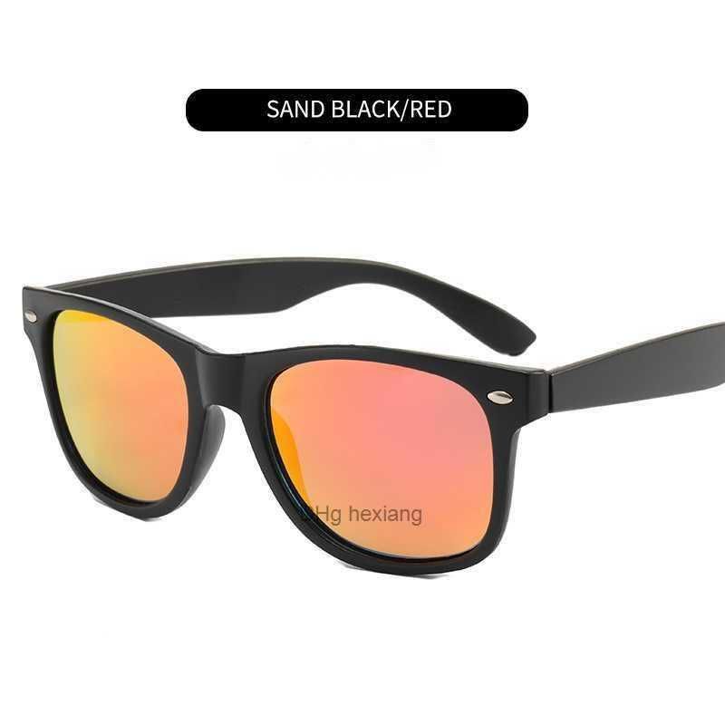 Sand Black Frame Red