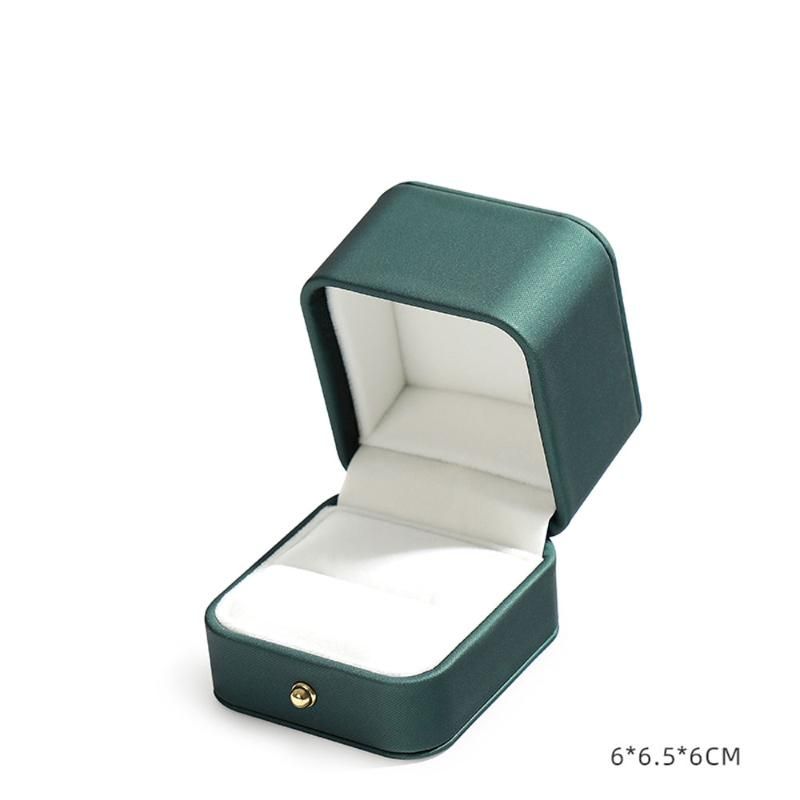 зеленое кольцо коробка