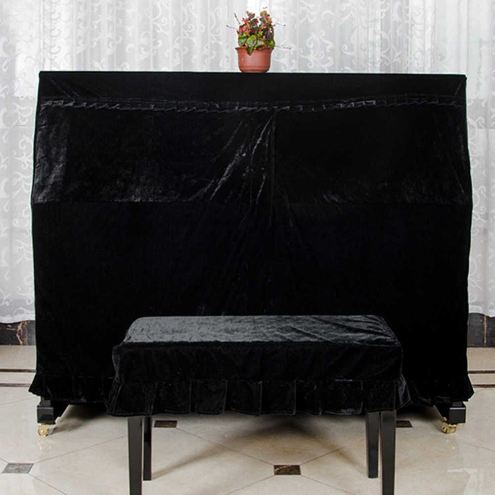 Couverture de piano noir
