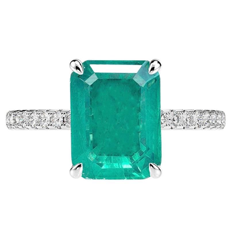 Emerald White Gold