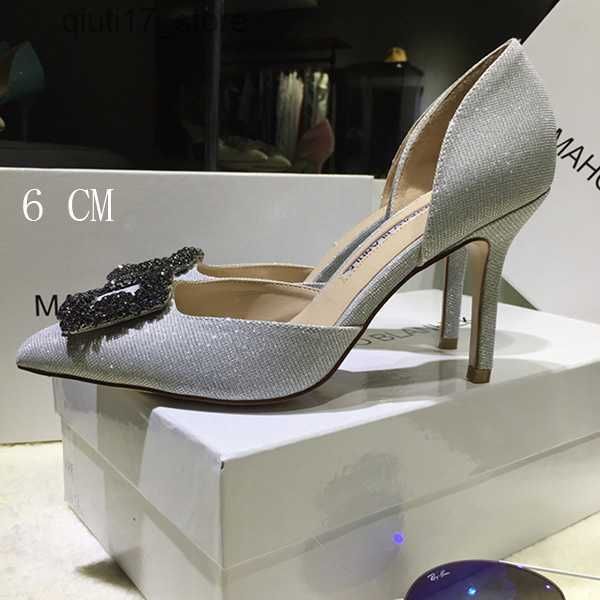 white 6cm pump