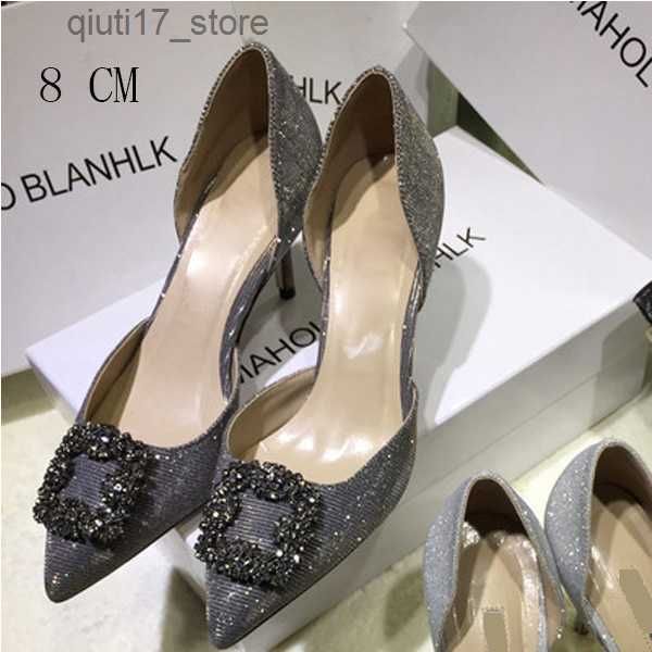 grey 9cm pump