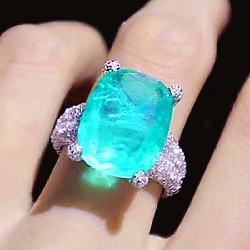 White-Paraiba Stone