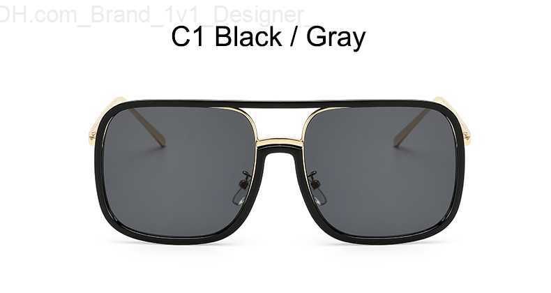 C1 de gris negro
