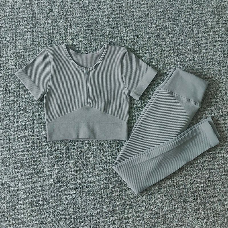 Shirtspantsgray