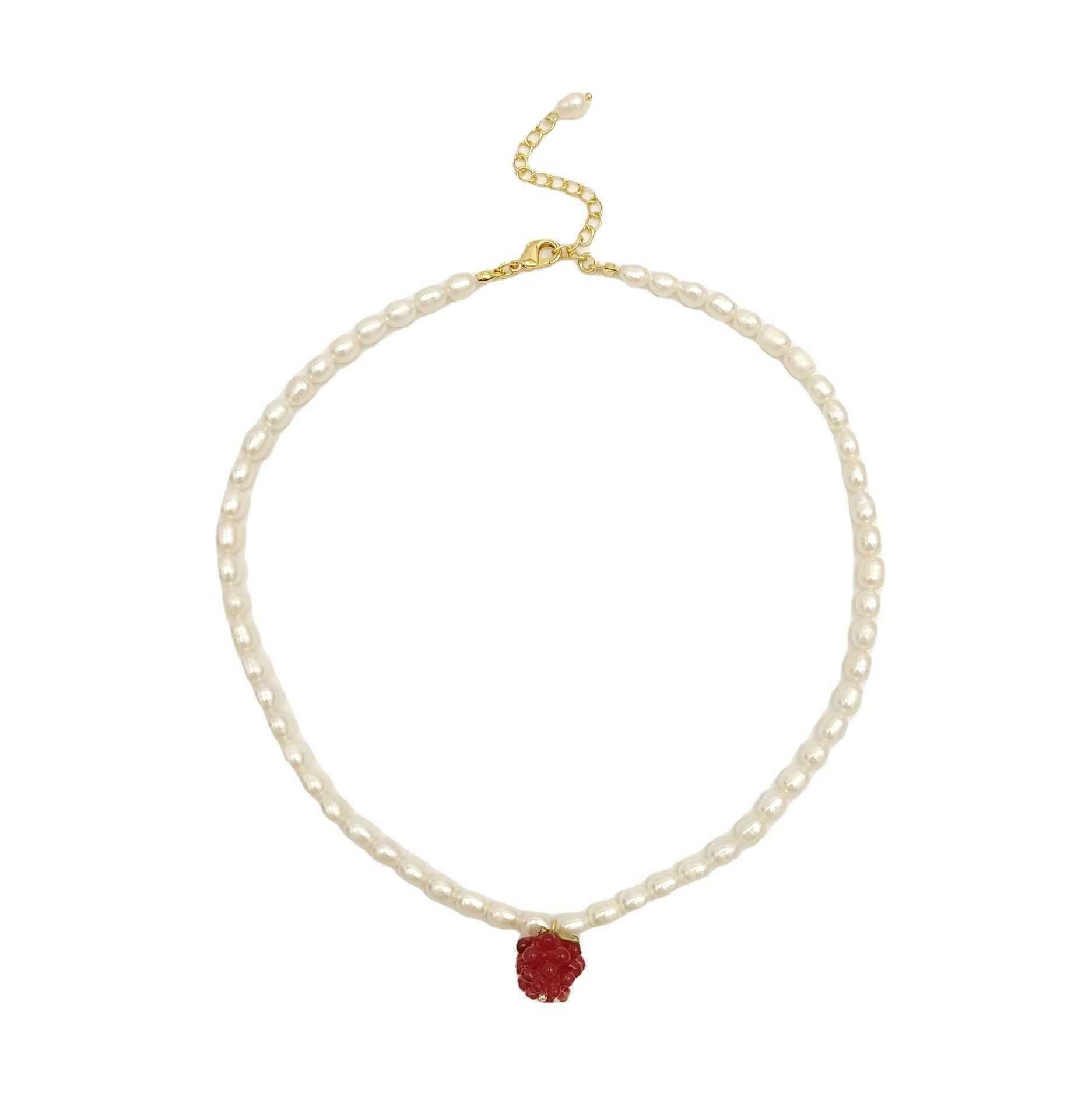 Freshwater Pearl Necklace (raspberry S