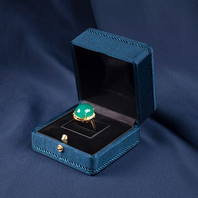 Blauer Ring-Box