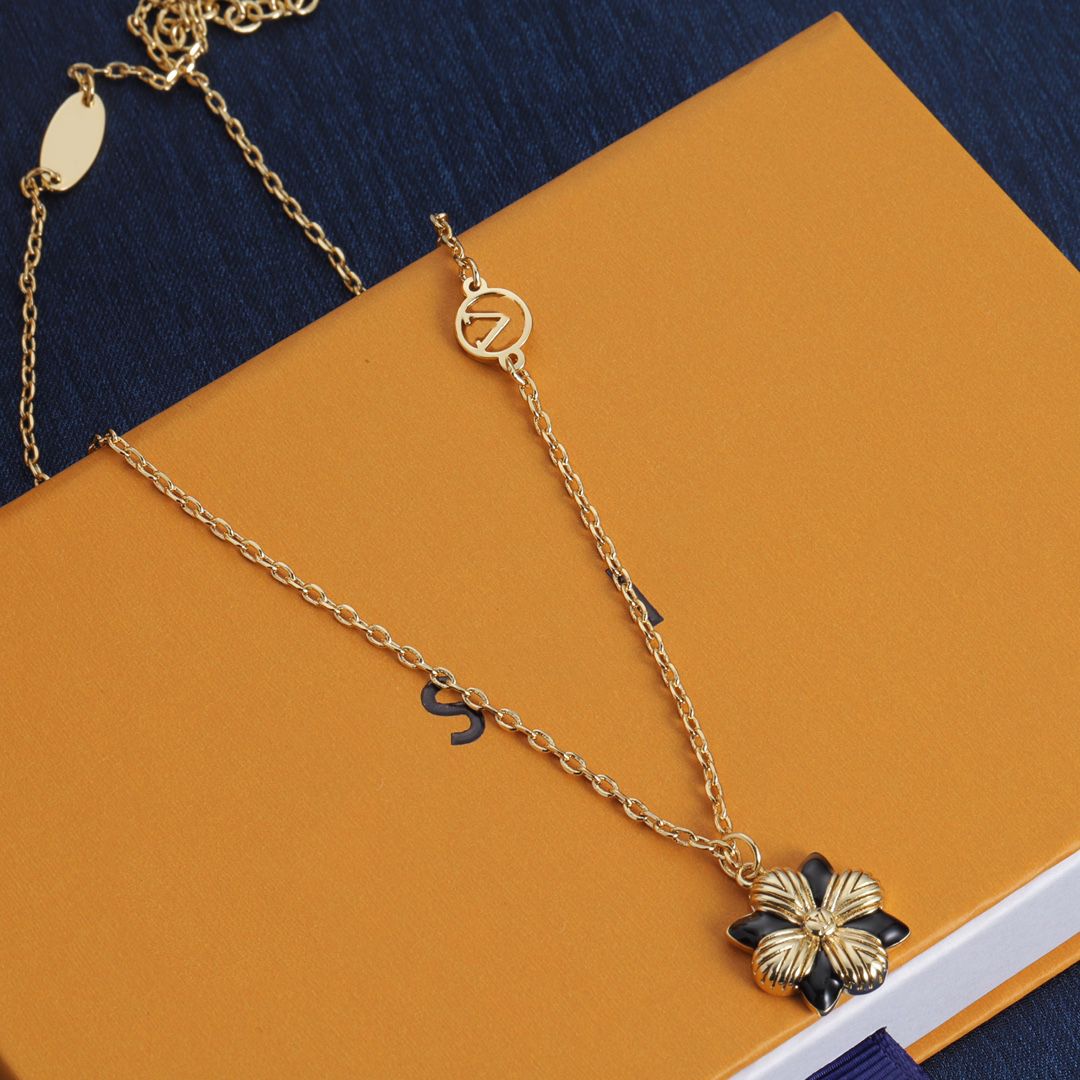 Necklace + Box