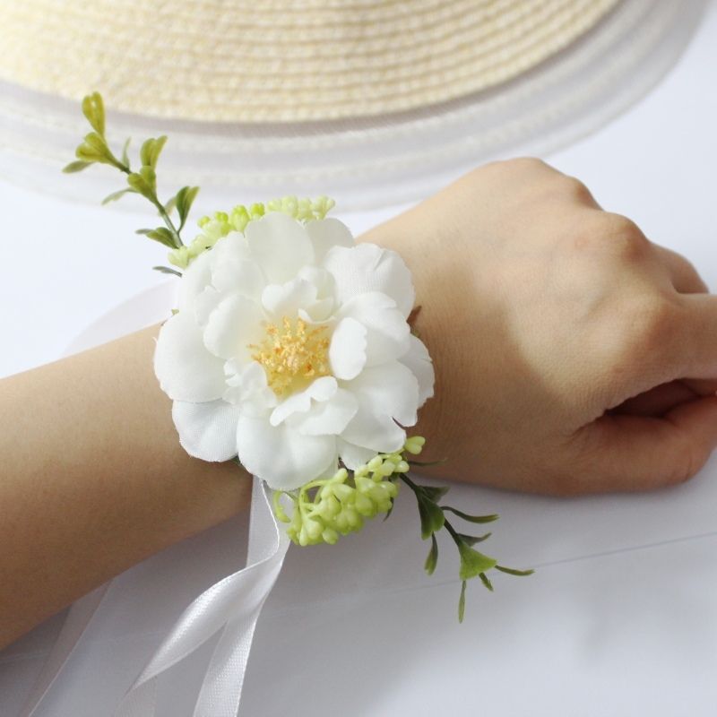 Wrist flower