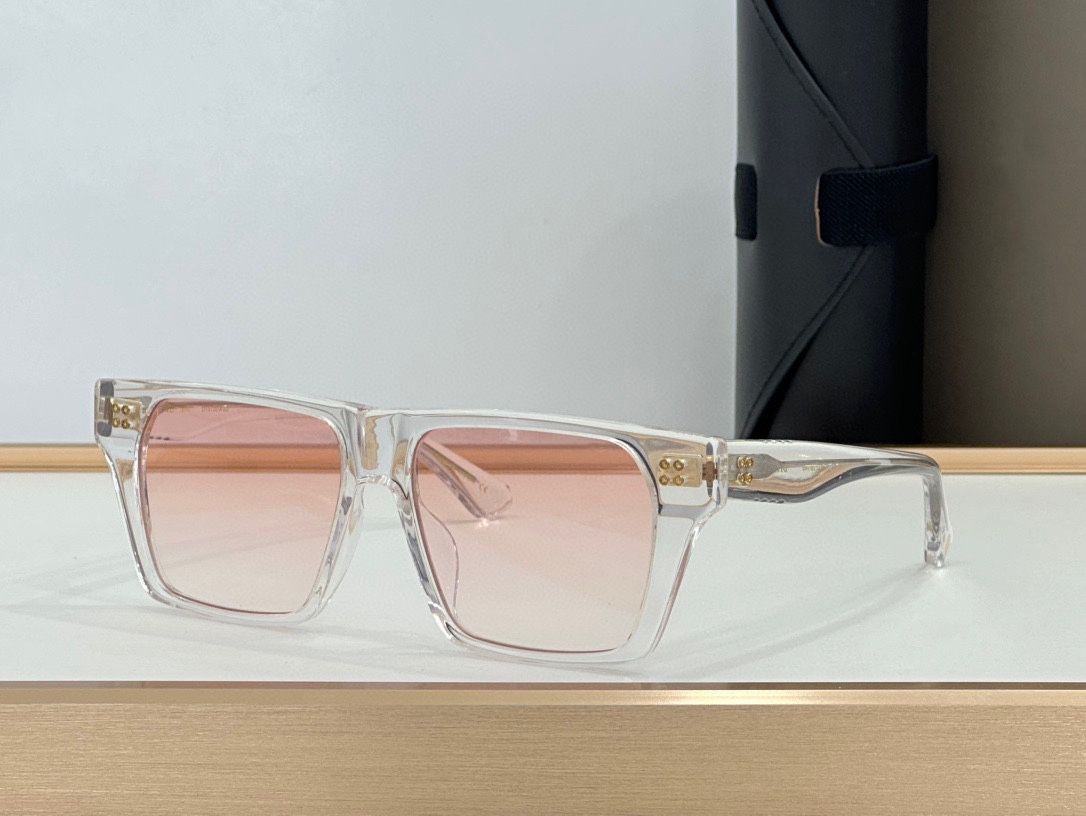 clear frame Gradient pink lens