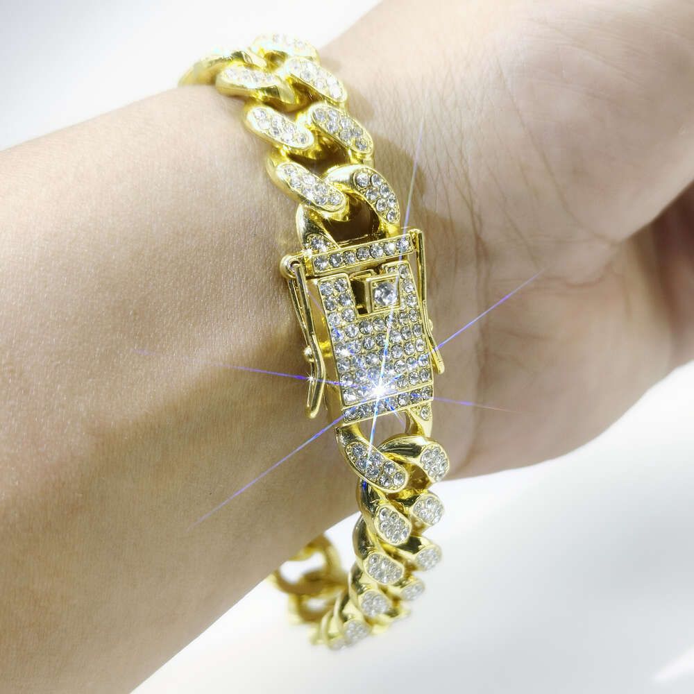 Full Diamond Buckle Gold 18cm