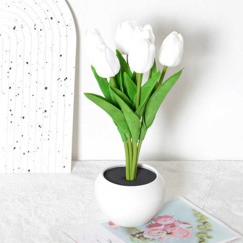 6 head white tulip