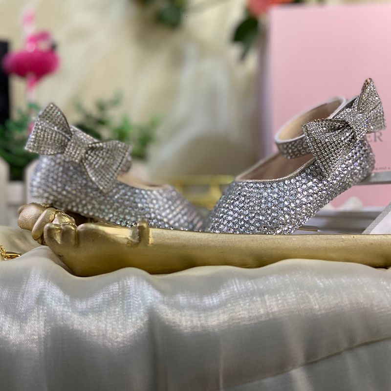 scarpe di diamanti argento