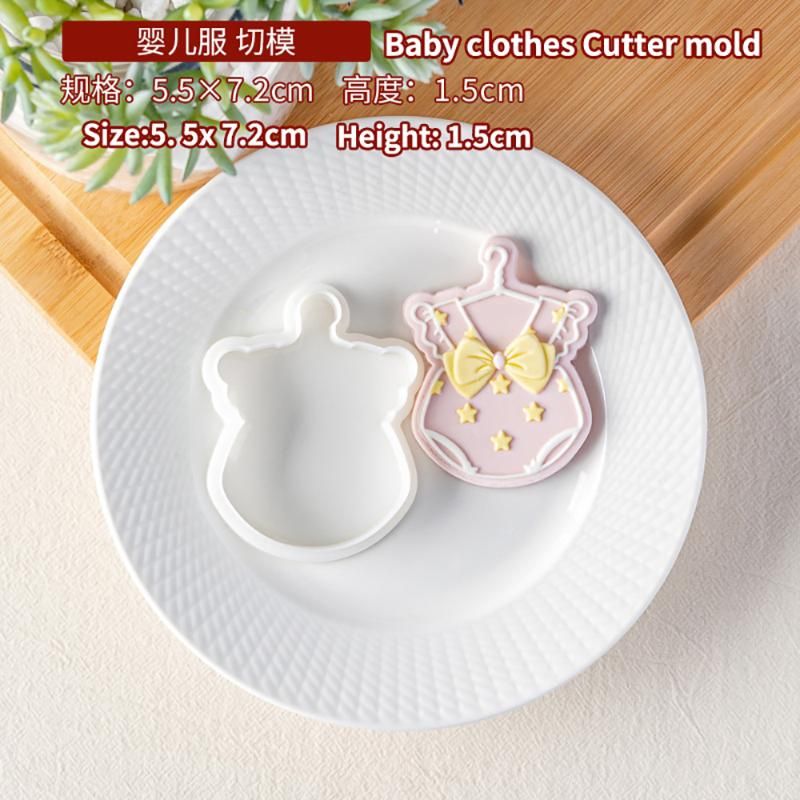 Cutter de vêtements pour bébé