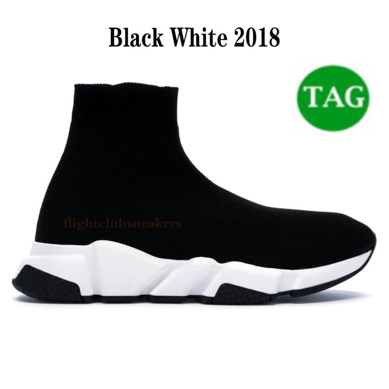 03 Black White 2018