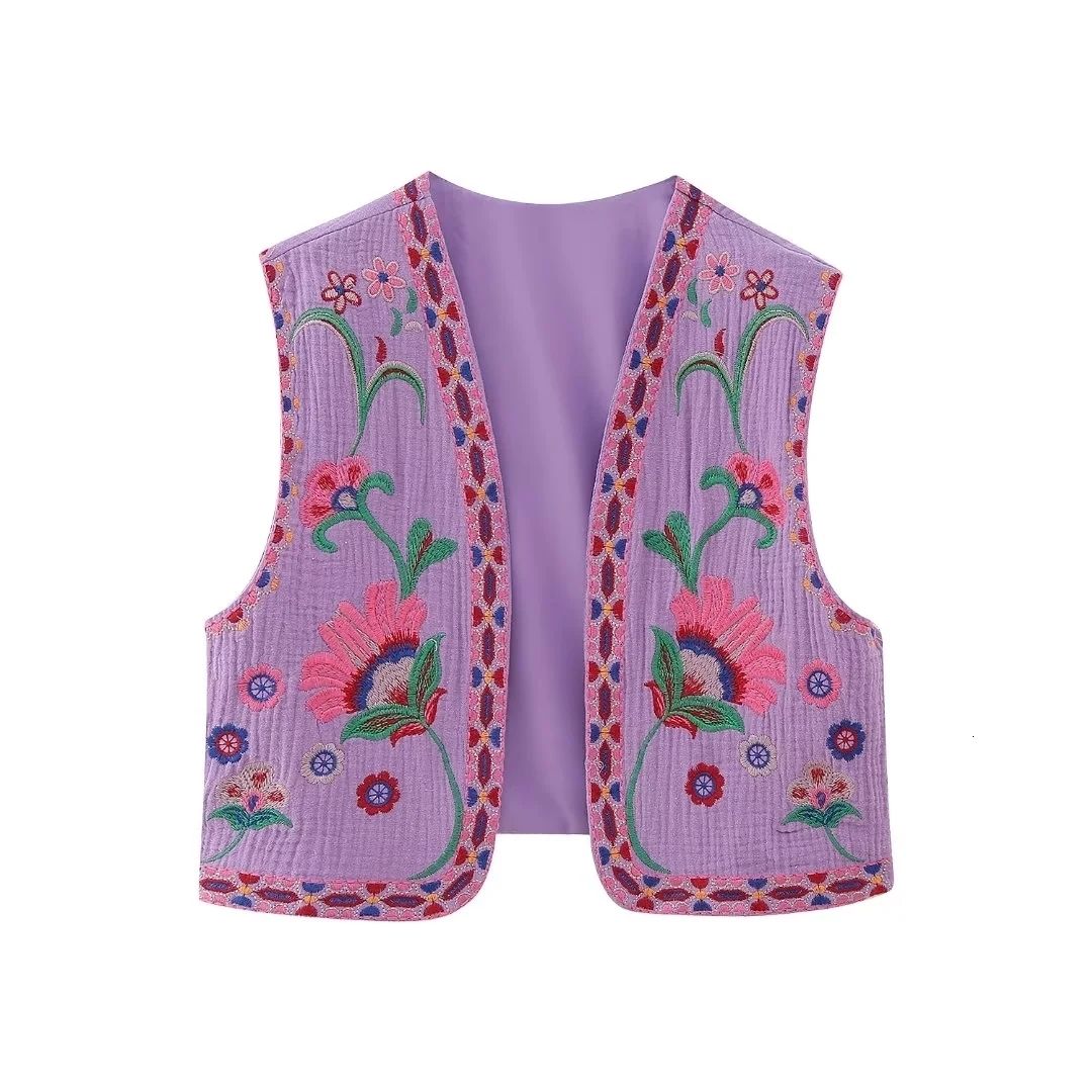 embroidered vest 15