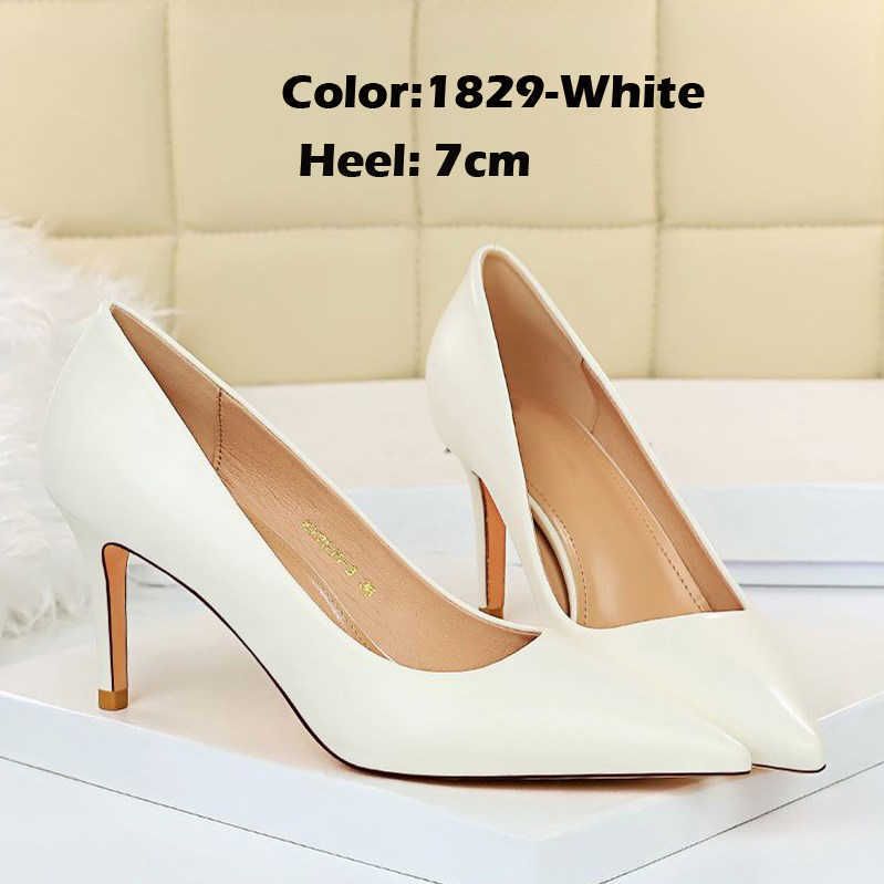 1829 White