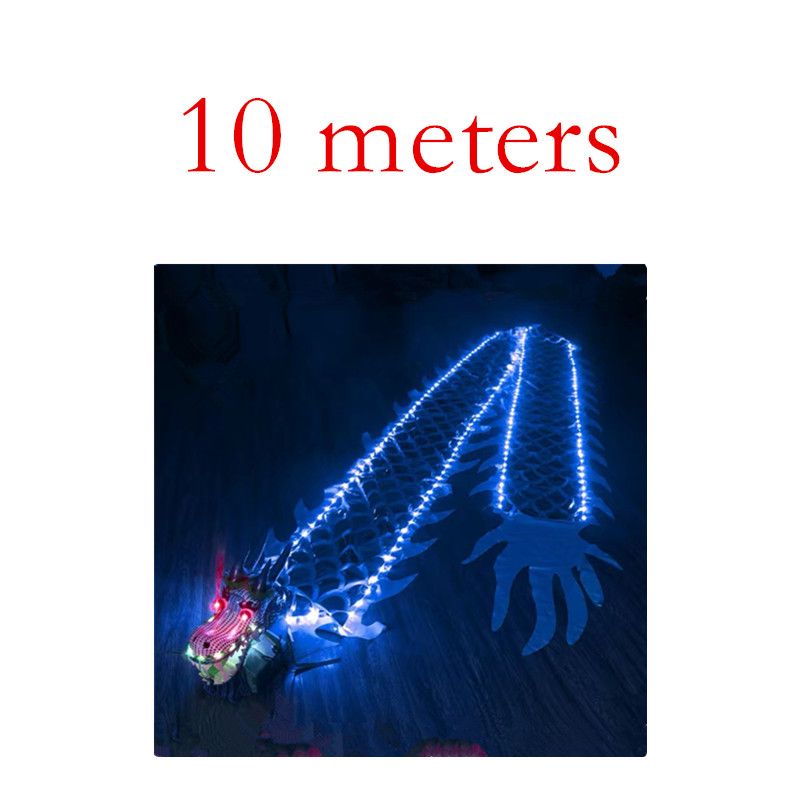 10 م