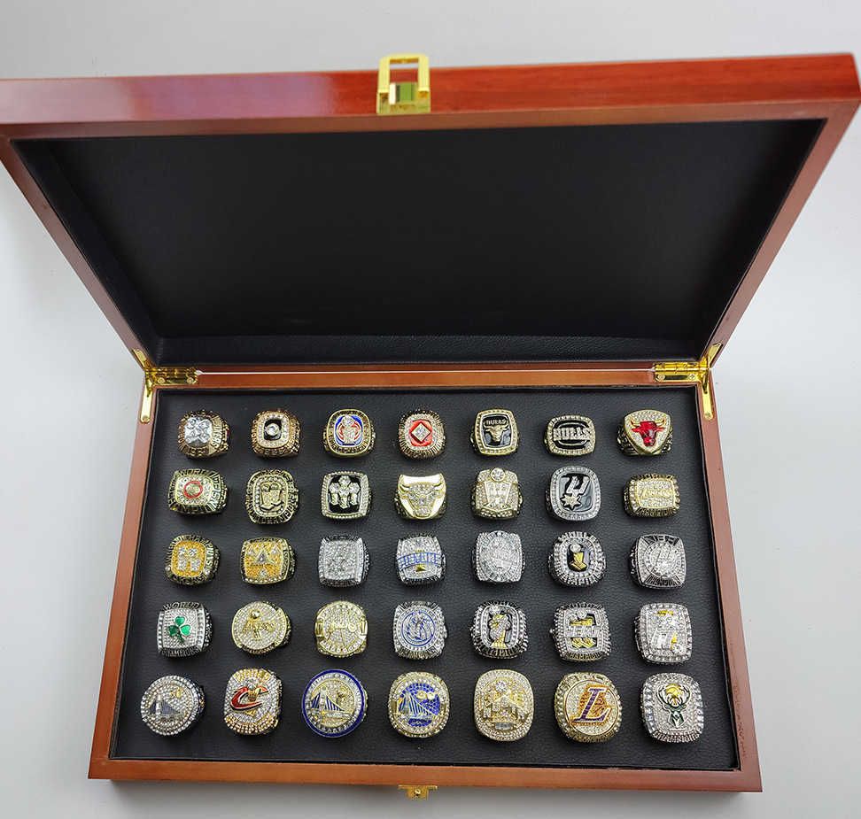 35 Rings+wooden Box