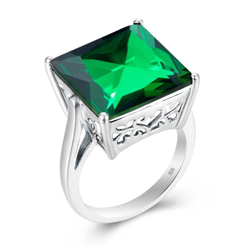 Emerald e sterling sliver