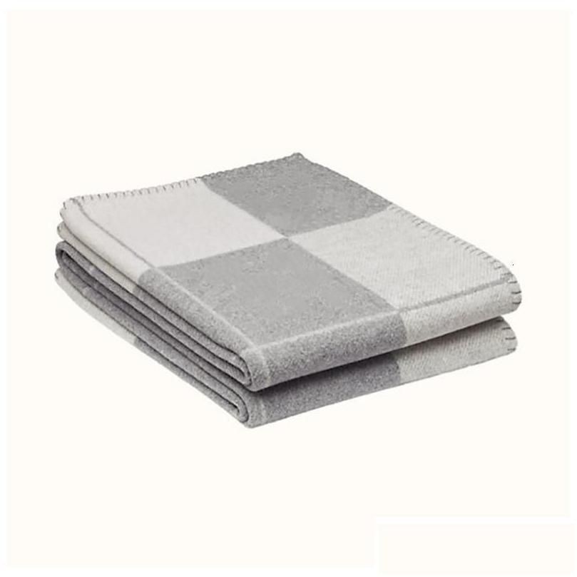 Light Gray Stripe-135 X 170Cm (750G)