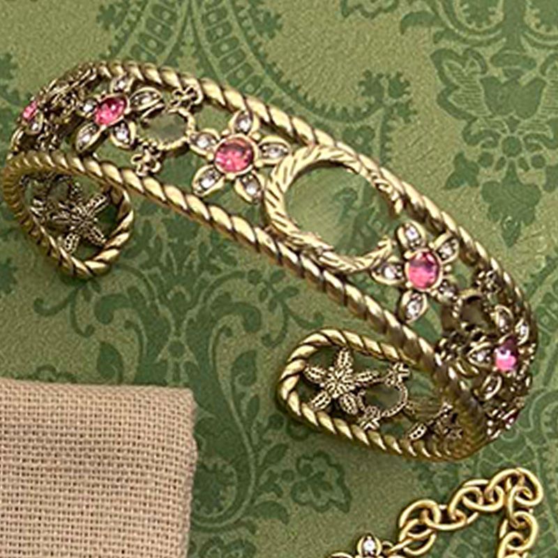 Bracelet (avec boîte)