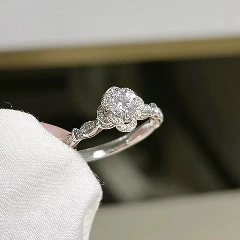 0,3ct moissanite