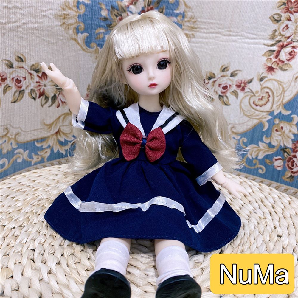 Numa-dolls en kleding