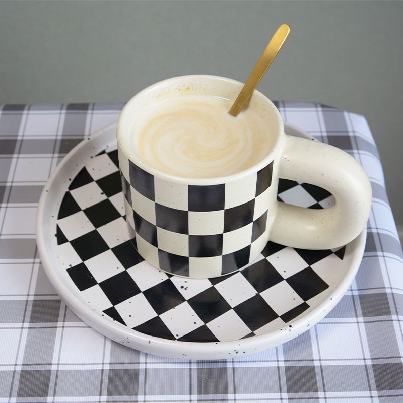 Default checkerboard Fat Cup