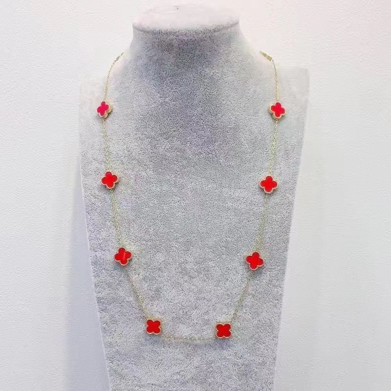 Collier de dix fleurs 1