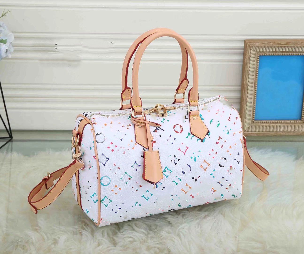 Factory Directly Sales Top Quality Authentic Designer Woman Hand Bags  Famous Brands Handbags Yupoo Bags for Sale - China Brand Bags and Yupoo Bags  price