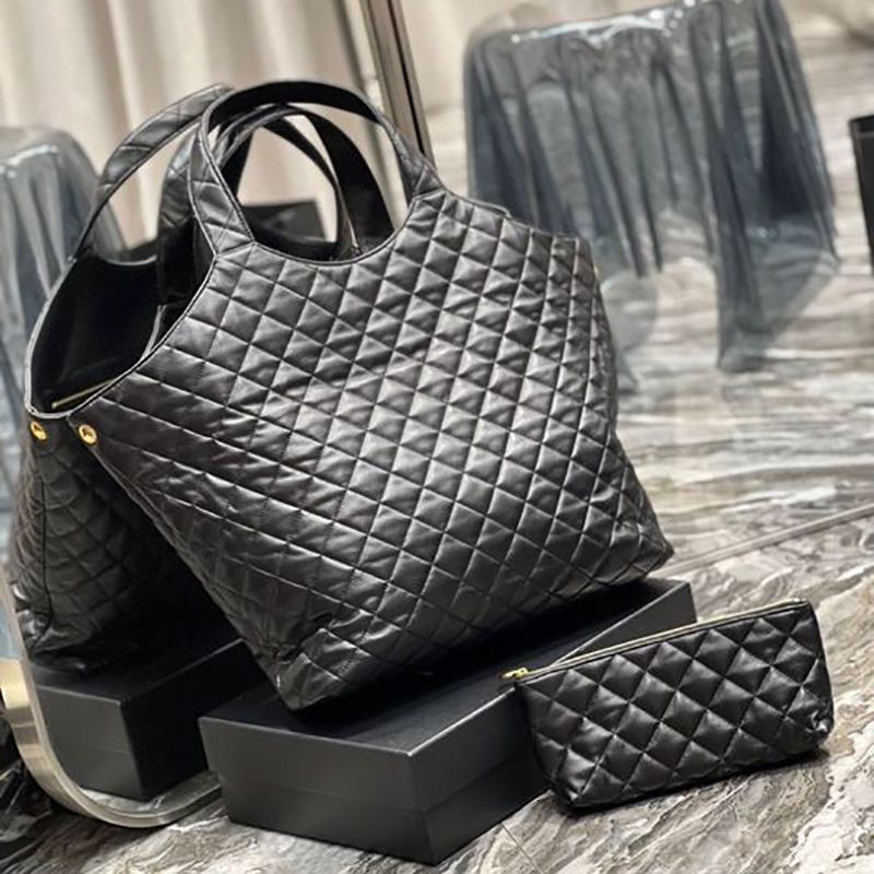 icare maxi shopping bag in quilted lambskin