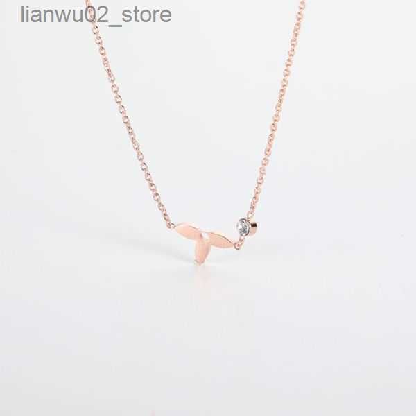 4 # collier