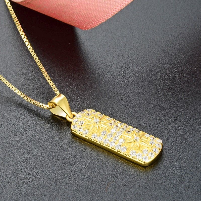 Necklace China Golden color