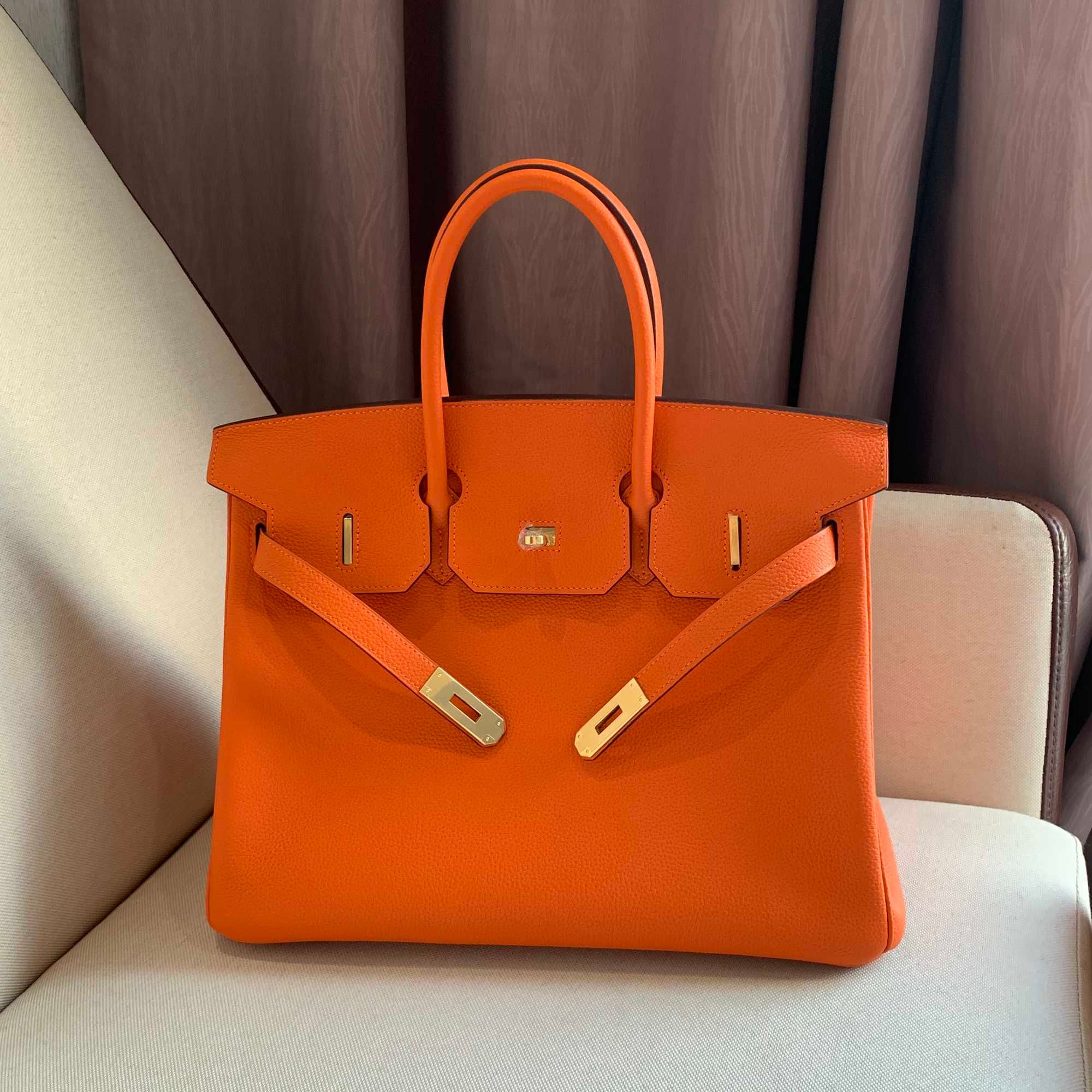 Togo Leather Orange 30 cm de oro y