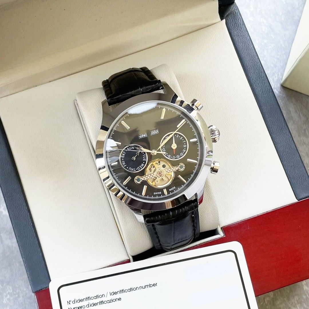 Style 1 watch+original box