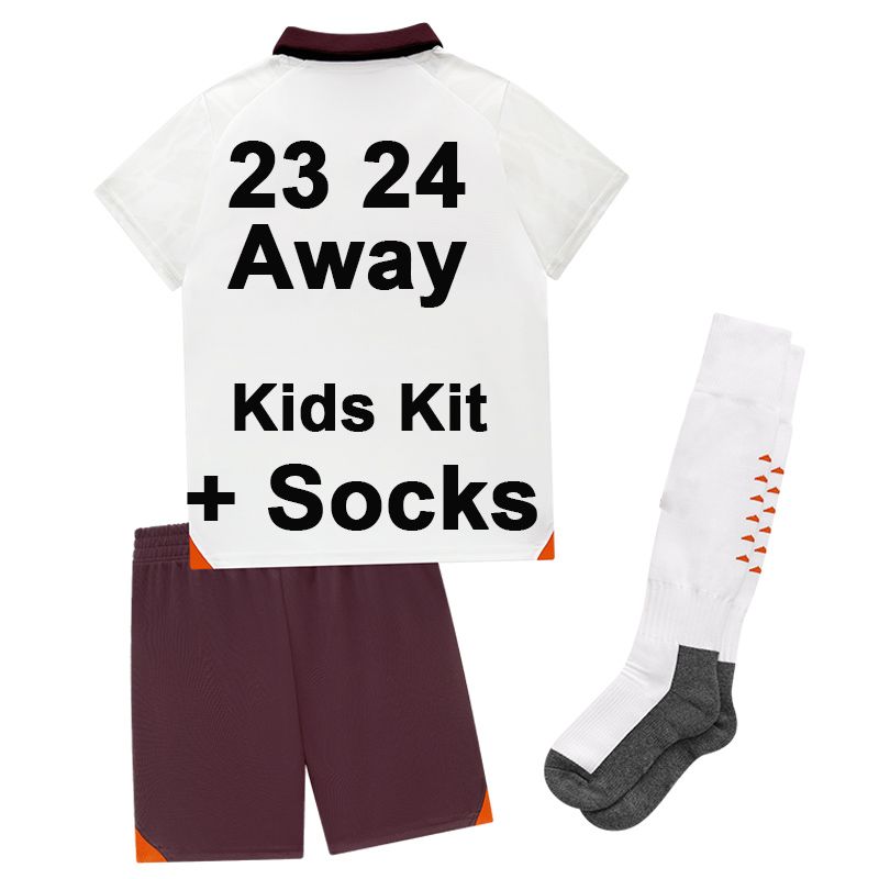 TZ14769 23 24 Away ont des chaussettes